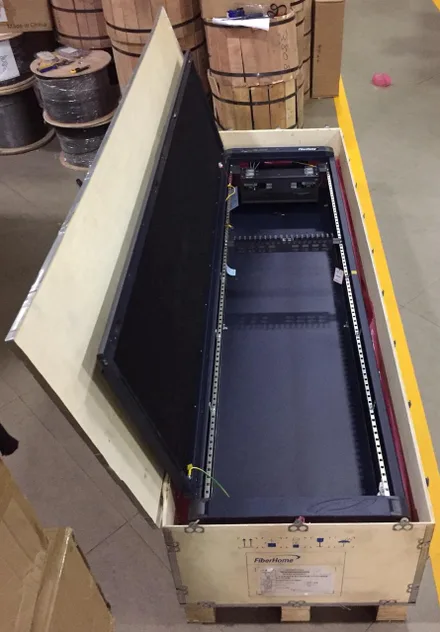 F. OLT RACK FIBERHOME PDP296B 2.2 METROS INTERIOR