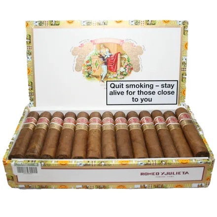 Romeo Julieta Short Churchills Con 25
