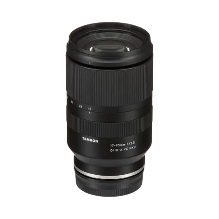 Lente Tamron 17 Di Iii Rxd 70mm
