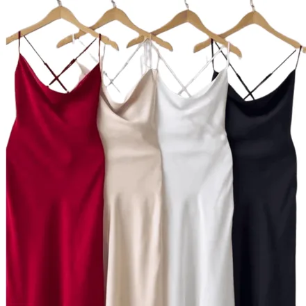 VESTIDO DE CELIN