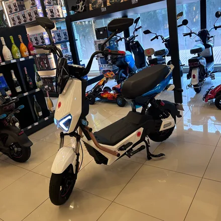Moto X16