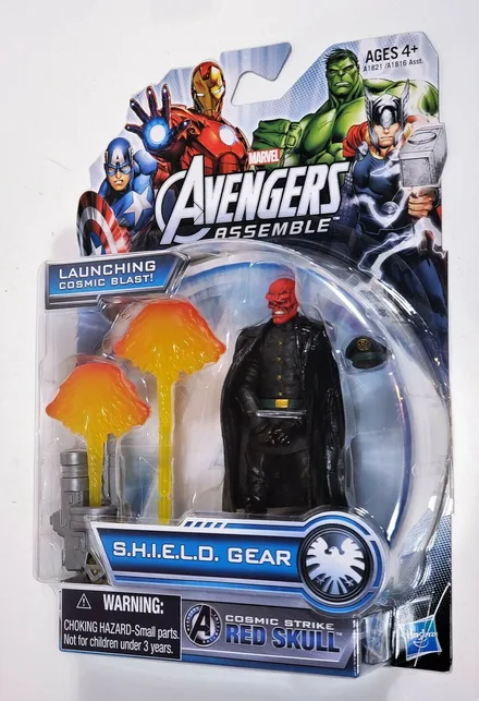 JUGUETE AVENGERS RED SKULL A1821