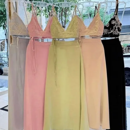 CONJUNTO SAIA COM TOP