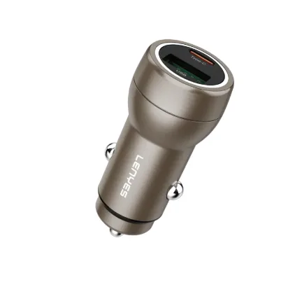Lenyes Cargador Vehicular CA67