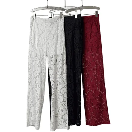 CALÇA RENDA