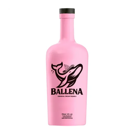 Ballena Licor Fresa 750ml