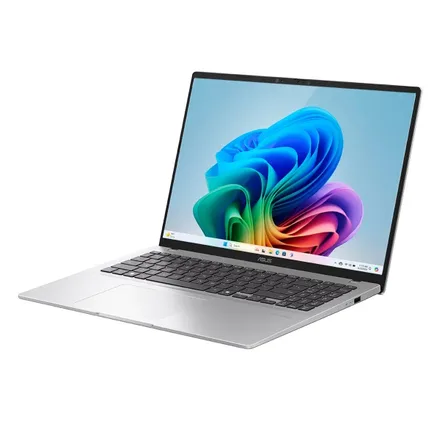 Nb Vivobook IS56 Snapdragon 16 W1 1TB