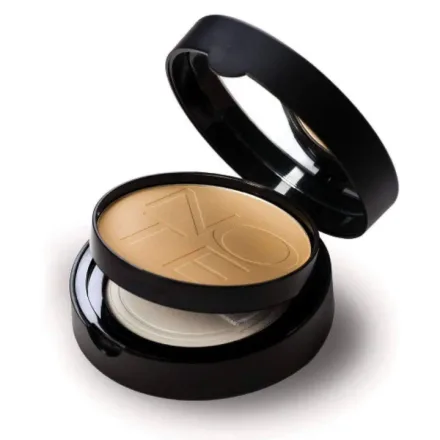 Note Polvo Luminous Silk Compact 04