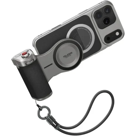 P5 11 iPhone 17 Pro Max