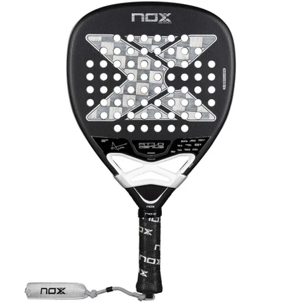Paleta Padel Nox AT10 Genius Attack 18K Agustin Tapia