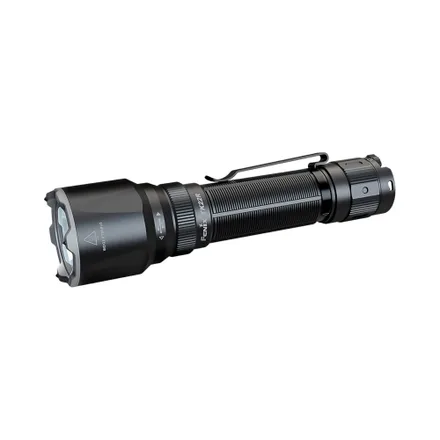 Linterna Fenix TK22 3200 Lumenes