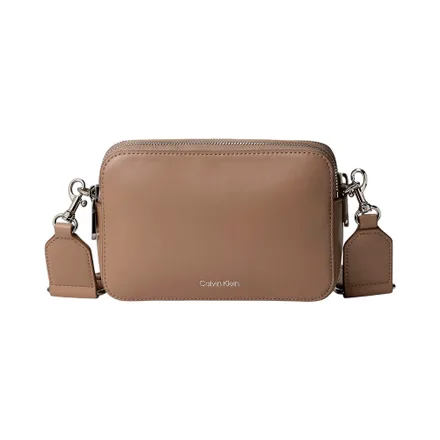 Cartera Calvin Klein 4 240
