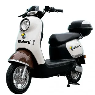 Moto U8