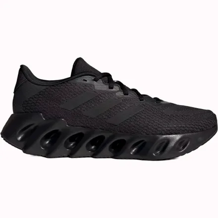 Tênis adidas Masculino Switch Run 7.5 – Core Black IF5718