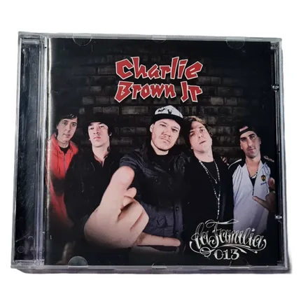 Cd Charlie Brown Jr La Familia 013