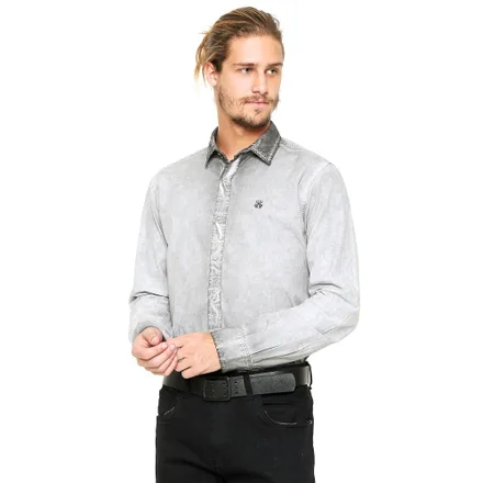 John Camisa 13 01 2553 003